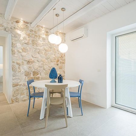 Residenza Nereo Apartman Szirakúza Kültér fotó