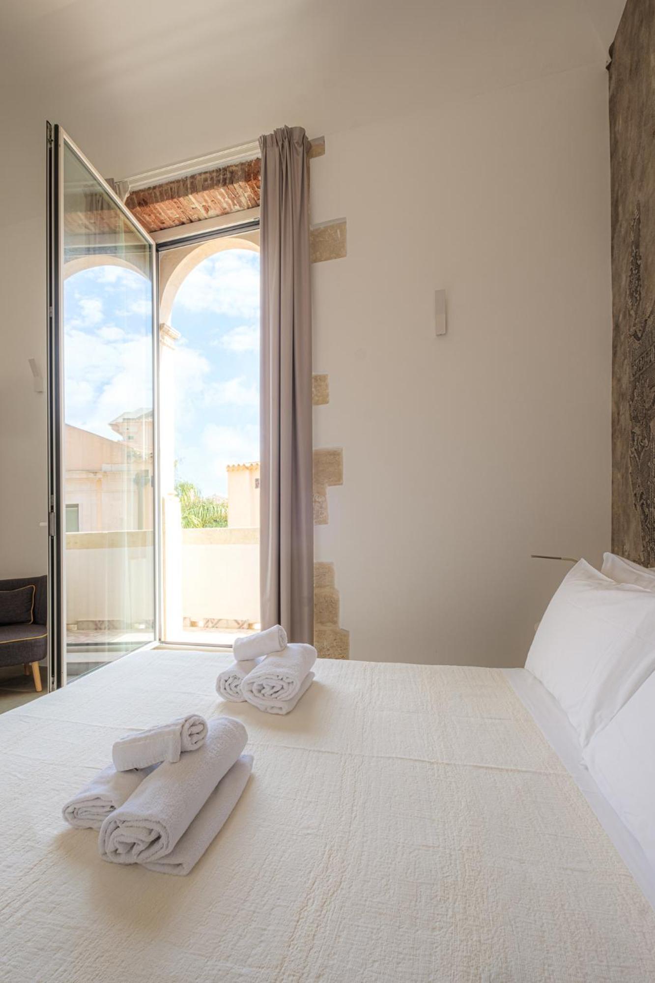 Residenza Nereo Apartman Szirakúza Kültér fotó