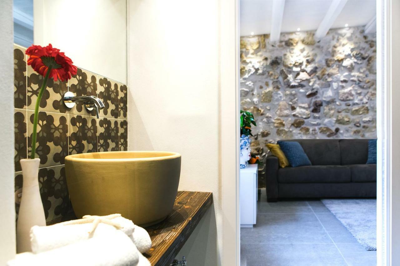 Residenza Nereo Apartman Szirakúza Kültér fotó